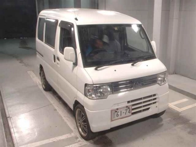 MITSUBISHI MINICAB