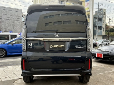 HONDA N BOX CUSTOM
