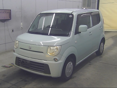 SUZUKI MRWAGON
