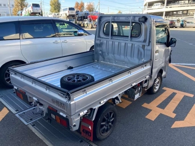 DAIHATSU HIJET TRUCK