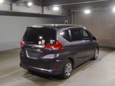 HONDA FREED + HYBRID