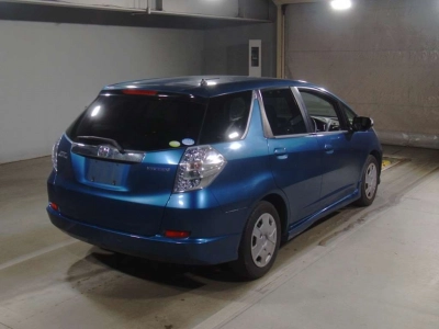 HONDA FIT SHUTTLE HYBRID