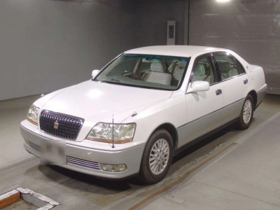 TOYOTA CROWN MAJESTA