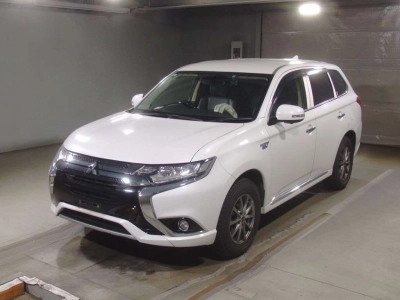 MITSUBISHI OUTLANDER PHEV