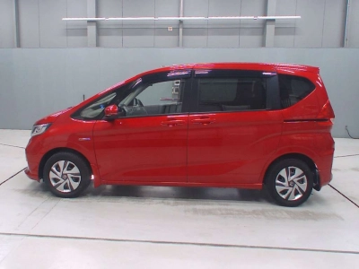 HONDA FREED HYBRID
