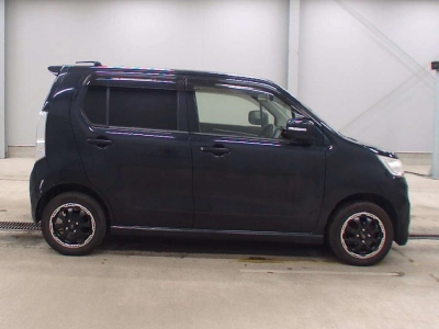 SUZUKI WAGON R STINGRAY