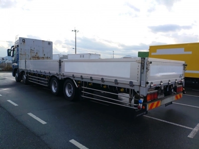 MITSUBISHI FUSO SUPER GREAT