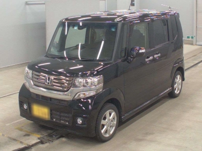 HONDA N BOX CUSTOM