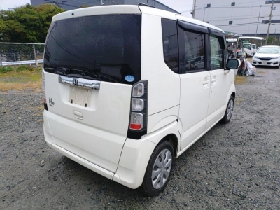 HONDA N BOX +