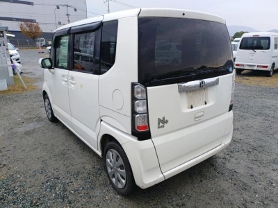 HONDA N BOX +