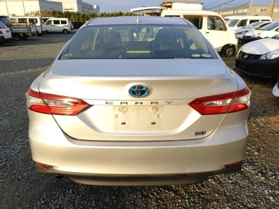 TOYOTA CAMRY