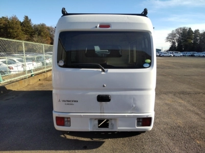 MITSUBISHI MINICAB