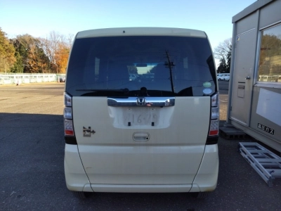 HONDA N BOX +