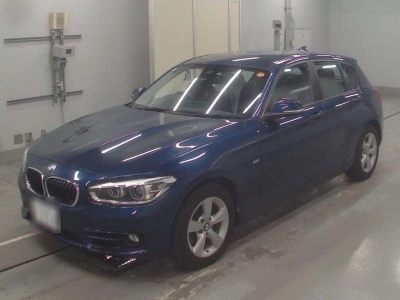 BMW 1 SERIES