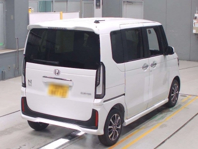 HONDA N BOX CUSTOM