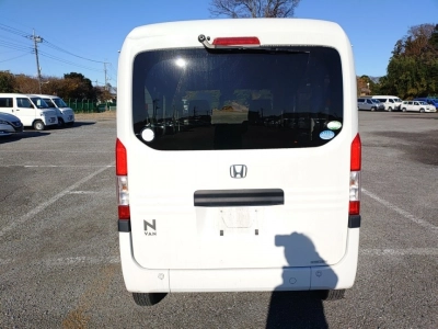 HONDA N-VAN