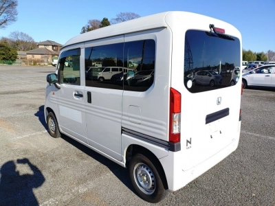 HONDA N-VAN