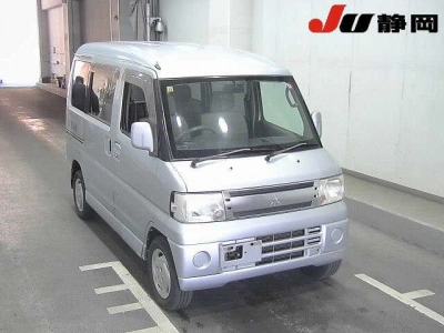 MITSUBISHI TOWN BOX