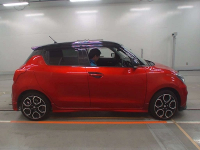 SUZUKI SWIFT SPORTS