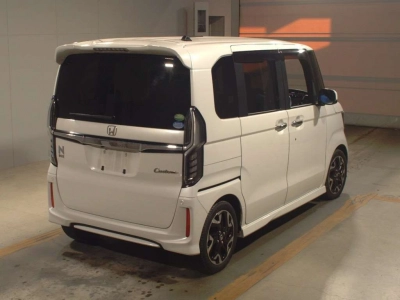 HONDA N BOX CUSTOM