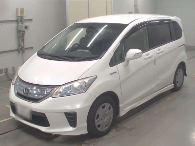 HONDA FREED HYBRID