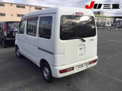 DAIHATSU HIJET CARGO