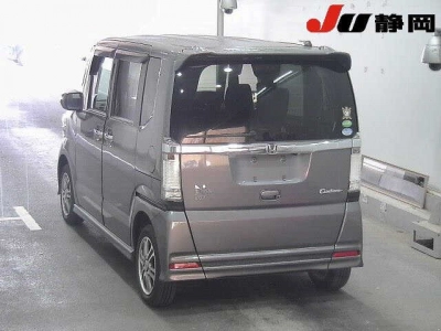 HONDA N BOX +