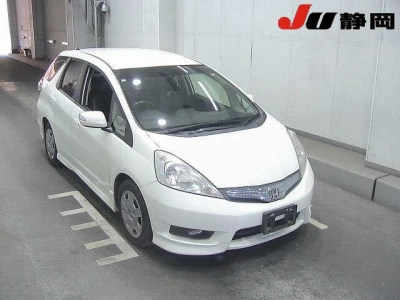 HONDA FIT SHUTTLE