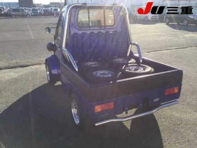 DAIHATSU MIDGET II