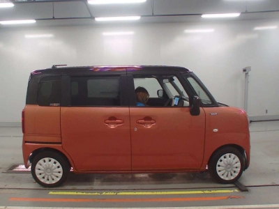 SUZUKI WAGON R SMILE