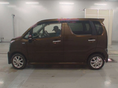 SUZUKI WAGON R STINGRAY