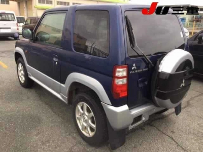 MITSUBISHI PAJERO MINI