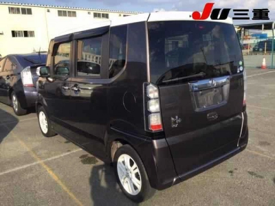 HONDA N BOX +