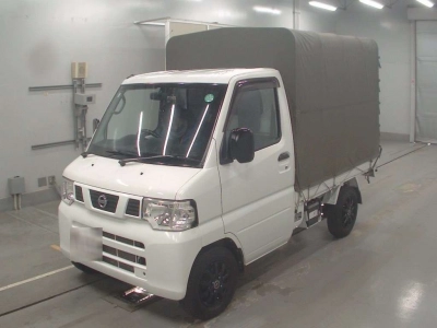 NISSAN CLIPPER TRUCK