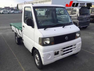 NISSAN CLIPPER TRUCK