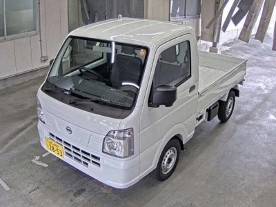 NISSAN CLIPPER