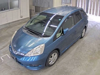 HONDA FIT SHUTTLE