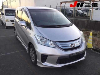 HONDA FREED