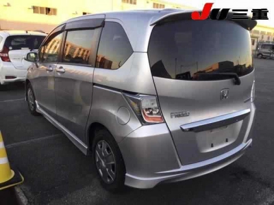 HONDA FREED