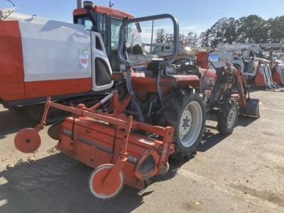KUBOTA KUBOTA