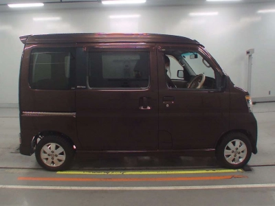 DAIHATSU ATRAI WAGON