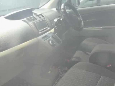 DAIHATSU BOON LUMINAS