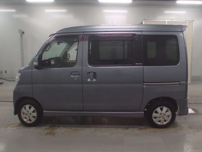DAIHATSU ATRAI WAGON