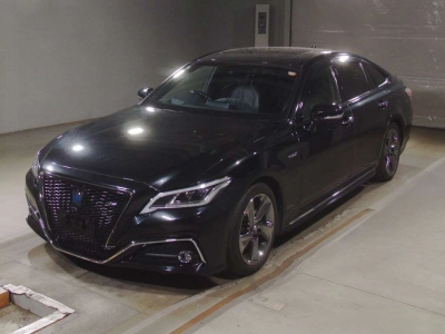 TOYOTA CROWN HYBRID