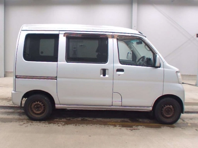 DAIHATSU HIJET CARGO