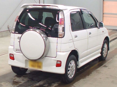 DAIHATSU TERIOS KID