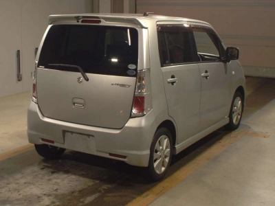 SUZUKI WAGON R STINGRAY