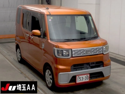 DAIHATSU WAKE