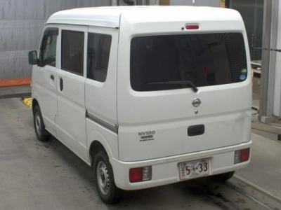 NISSAN NV100 CLIPPER