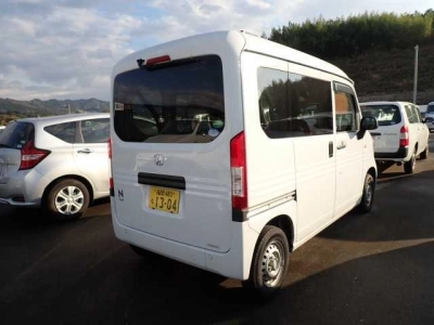 HONDA N-VAN